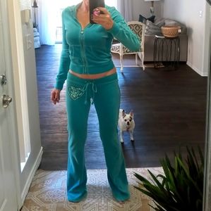 Twisted Heart Velour Jogger